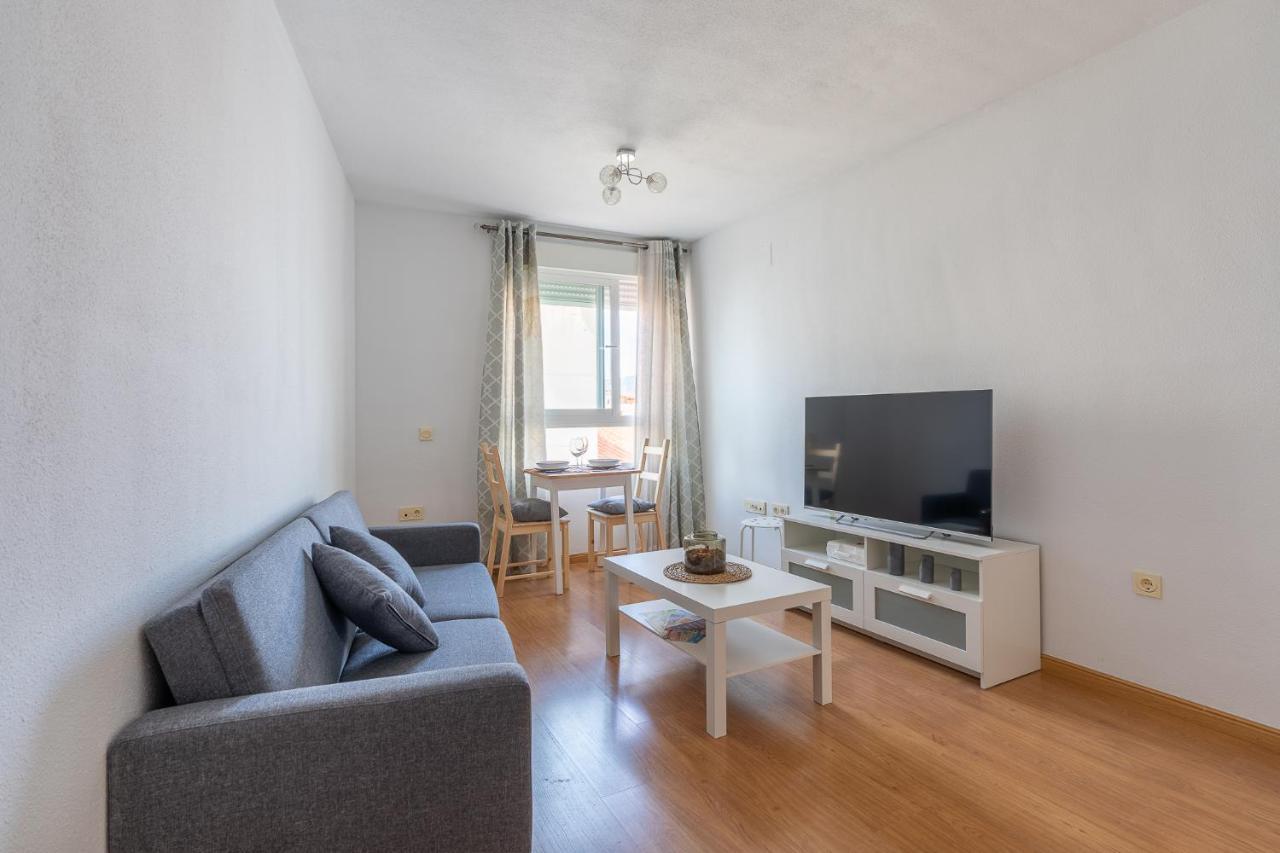 Apartamento Velero Nerja Luaran gambar